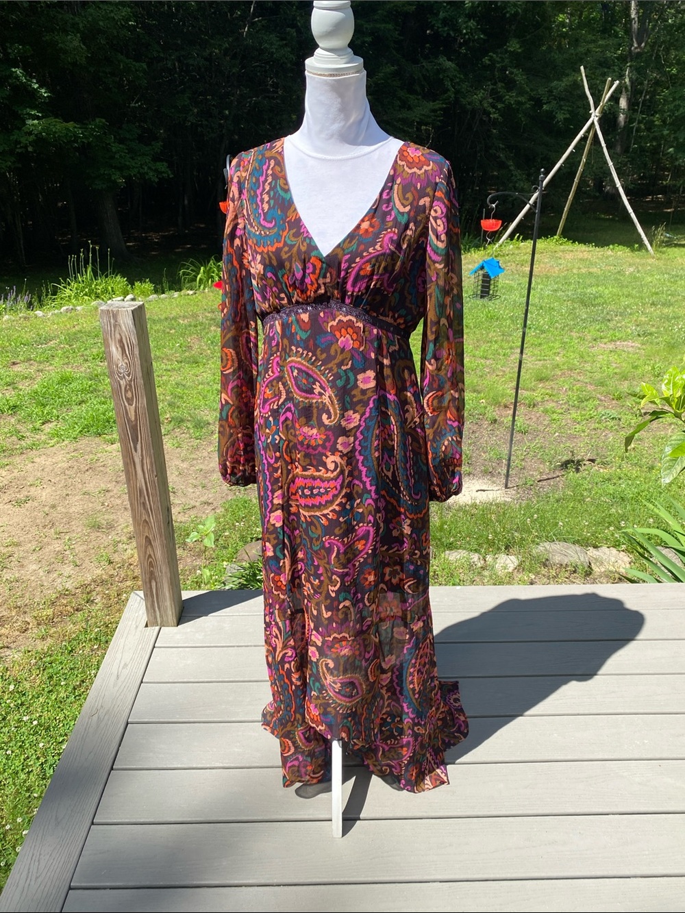Guess Sheer Long Sleeve Paisley Maxi Dress in Brown and Pink Size 10